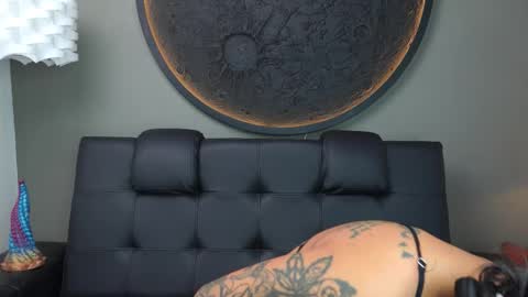 Vaiolette online show from October 9, 11:08 am