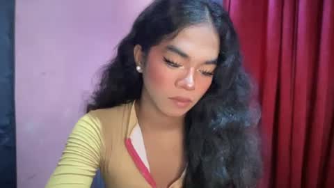 miss_veron_xoxo online show from November 24, 5:29 am