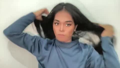 miss_veron_xoxo online show from April 23, 7:52 am