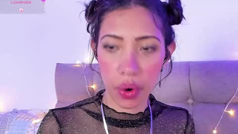 Miss Veronica online show from February 18, 6:15 pm