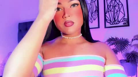 miss_zz online show from December 2, 6:47 pm