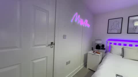  Miss Alex  online show from April 18, 7:58 pm