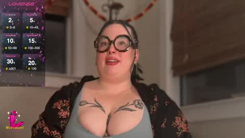 Snapshot of missbika chatting on February 26, 6:15 am Miss Bika online show from February 26, 6:15 am