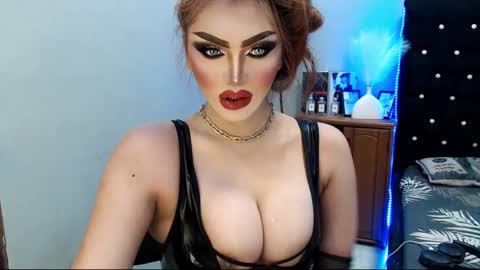 PRIESTESS CHANNEL online show from January 9, 11:34 pm