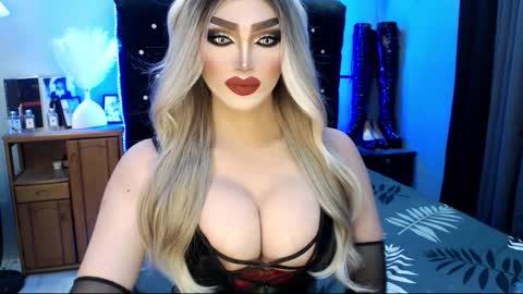 PRIESTESS CHANNEL online show from February 1, 5:47 pm