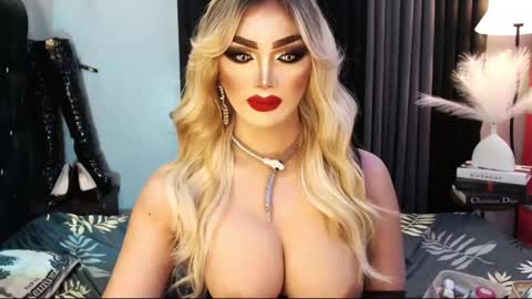 PRIESTESS CHANNEL online show from February 18, 1:21 am