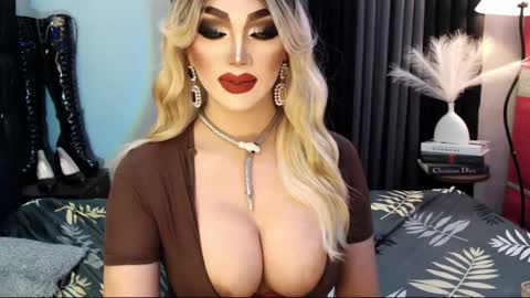 PRIESTESS CHANNEL online show from March 3, 2:26 pm