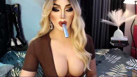 PRIESTESS CHANNEL online show from March 3, 6:33 pm