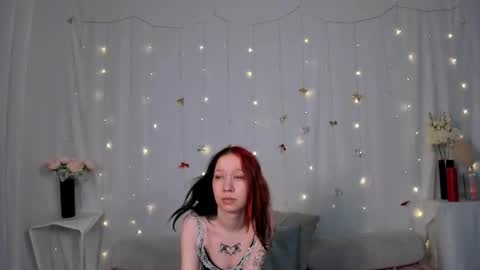 Snapshot of misscornelia chatting on December 17, 11:05 am misscornelia online show from December 17, 11:05 am