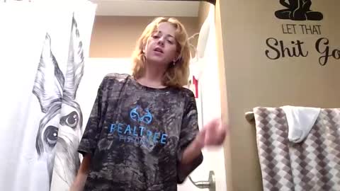 Snapshot of misseeva chatting on September 16, 4:30 pm MissEeva online show from September 16, 4:30 pm