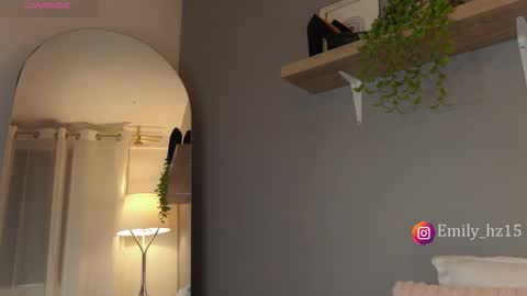 Yuliana online show from March 25, 9:59 am