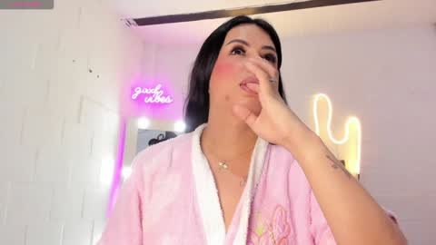 Snapshot of missgissel chatting on December 3, 9:12 pm Gisell Gigi online show from December 3, 9:12 pm