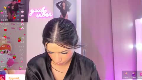 Snapshot of missgissel chatting on February 27, 5:47 pm Gisell Gigi online show from February 27, 5:47 pm