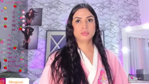 Snapshot of missgissel chatting on March 10, 7:07 pm Gisell Gigi online show from March 10, 7:07 pm