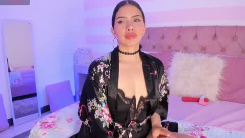 Melany Hiller online show from January 7, 3:35 am