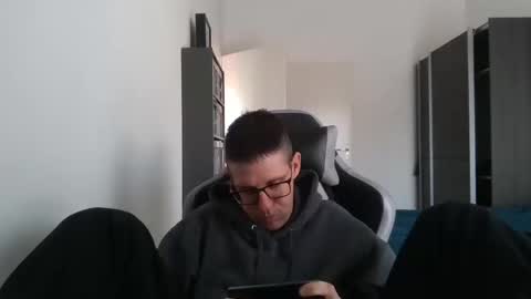 Snapshot of mission_cumpossible chatting on February 27, 10:26 am SperminatoR online show from February 27, 10:26 am