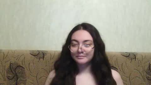 Snapshot of missis_mona chatting on November 22, 5:28 am missis mona online show from November 22, 5:28 am