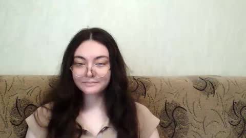 missis mona online show from May 11, 2:01 pm