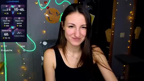 Sofia online show from October 22, 1:22 pm