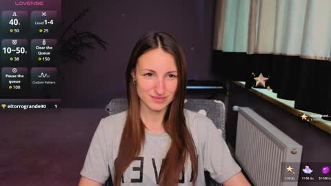 Snapshot of missis_sofiia chatting on May 23, 12:09 pm Sofia online show from May 23, 12:09 pm