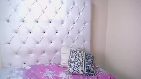 Snapshot of misskharla chatting on November 21, 7:56 pm Danna online show from November 21, 7:56 pm