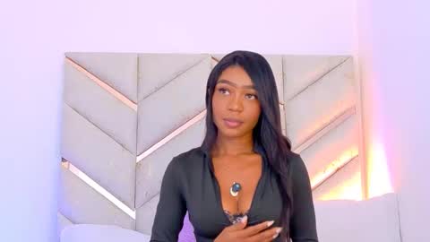 lyly  independient model online show from January 15, 6:55 pm