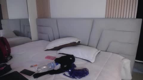 Miss Loise online show from January 17, 3:00 am