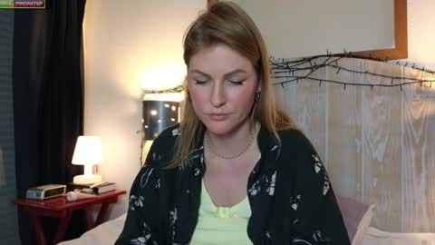 Misslucci online show from December 11, 5:59 pm