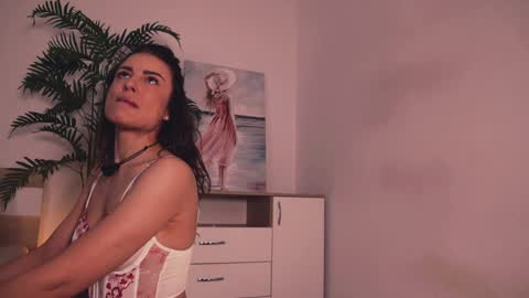 Lullu online show from October 4, 4:21 am