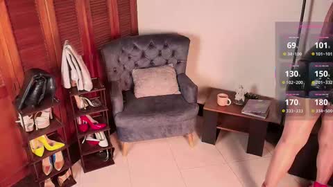 Im Valentina  online show from October 22, 3:40 am