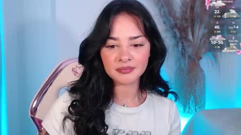 missmariana_ online show from October 28, 1:09 am