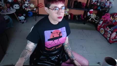Miss Mia online show from May 29, 1:53 pm