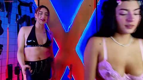 Snapshot of missmia_bdsm chatting on November 25, 12:49 pm online show from November 25, 12:49 pm