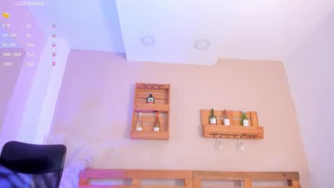 Mia  online show from October 22, 11:43 am