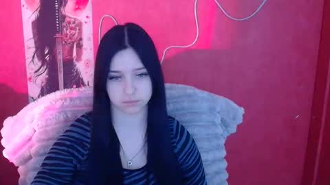 Mia online show from March 7, 6:21 am