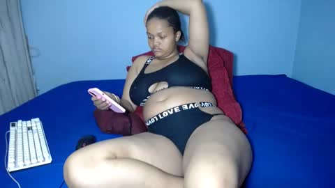 mimmi online show from September 13, 7:08 am