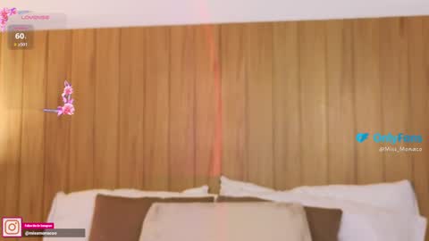 Emma Rivera online show from December 7, 3:25 am