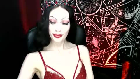 Snapshot of missmoondoll chatting on March 12, 4:08 am MissMoonDoll online show from March 12, 4:08 am