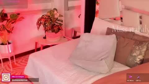 Nataly Rivas online show from February 26, 12:20 am