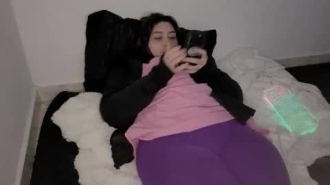 sarah online show from March 8, 3:10 am