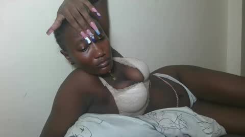 pretty gal online show from May 24, 6:24 pm