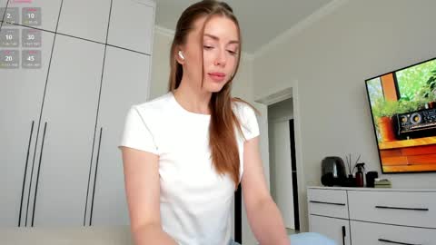 You can call me Pretty online show from April 21, 10:54 am