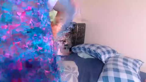 missthighsohmy online show from January 12, 1:05 pm