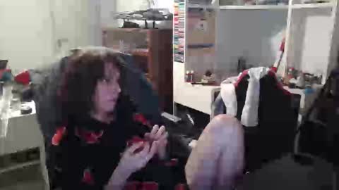 missthon online show from February 26, 7:35 pm