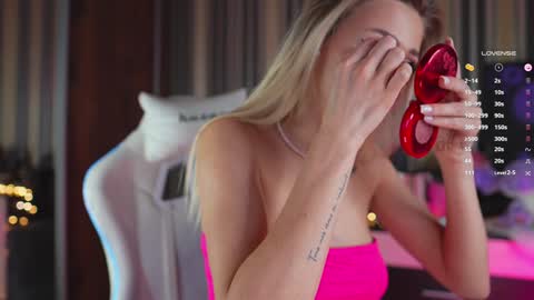 Snapshot of misstics_ chatting on January 9, 6:47 pm Eva online show from January 9, 6:47 pm