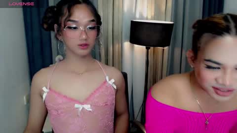 misstrishontop online show from February 25, 2:11 pm