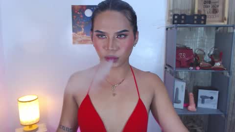 misstrishontop online show from September 25, 10:30 am