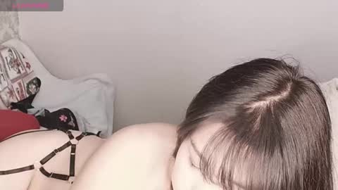 Val online show from November 29, 6:05 am