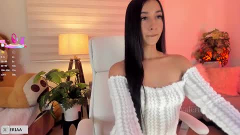 Snapshot of missvaleriaa chatting on March 12, 12:10 am Valeria Davila online show from March 12, 12:10 am