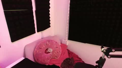 lauren online show from September 16, 7:31 am